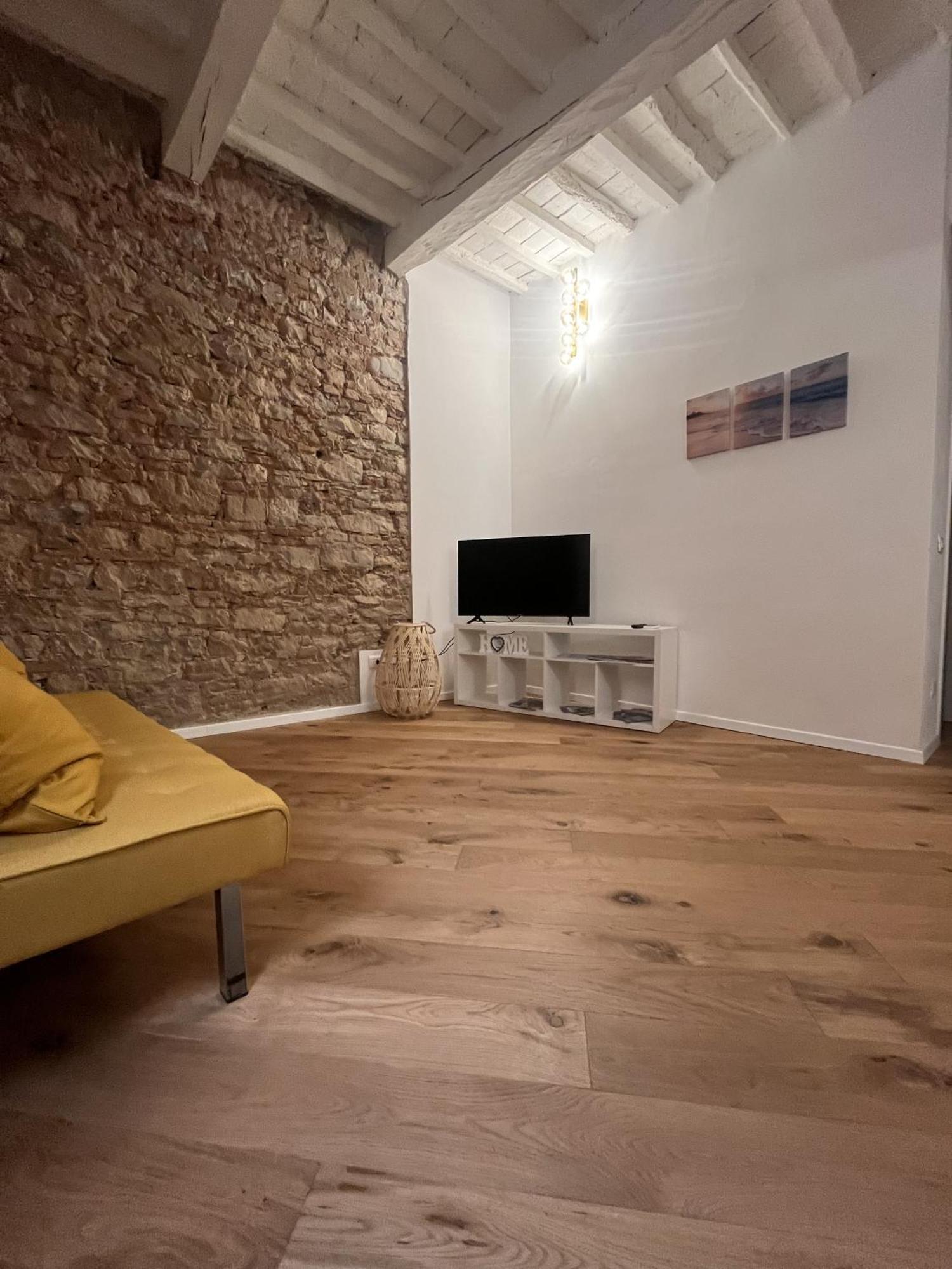 Luxury Apartment Centro Storico Πιομπίνο Εξωτερικό φωτογραφία